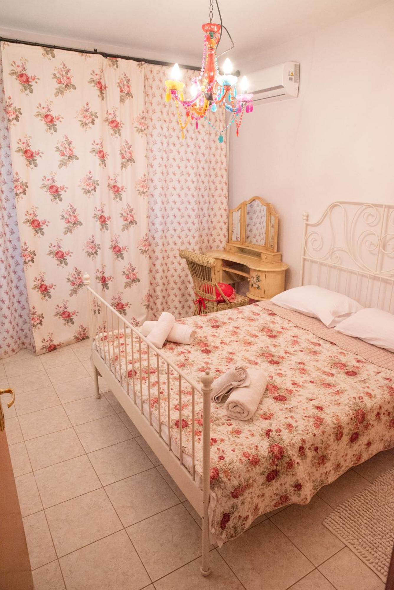 The Early Bird - Cosy 2-Floor House With Garden Villa Alexandroupoli Bagian luar foto