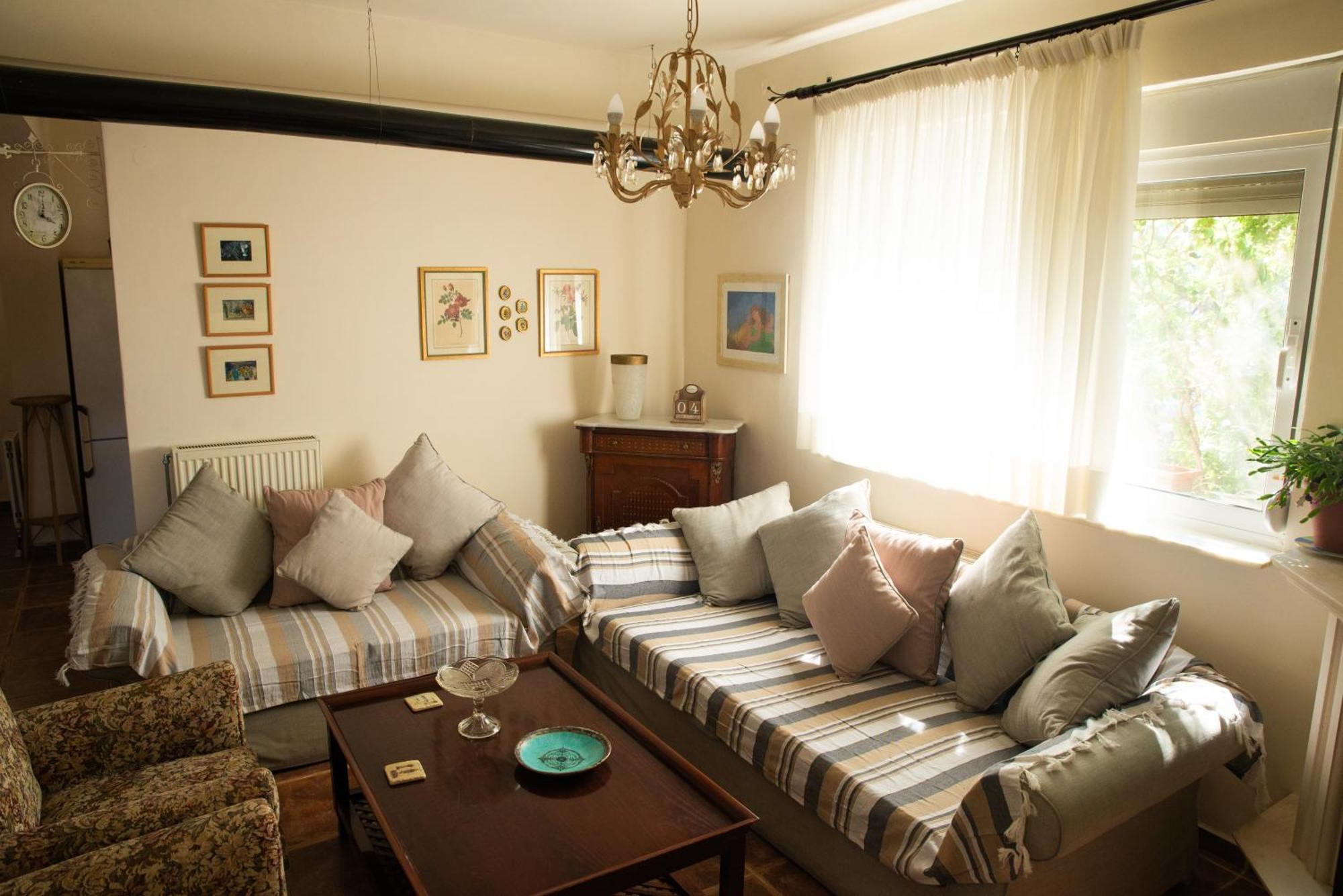 The Early Bird - Cosy 2-Floor House With Garden Villa Alexandroupoli Bagian luar foto